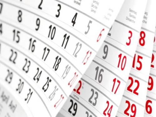 Чому не можна зберігати старі календарі – народні прикмети