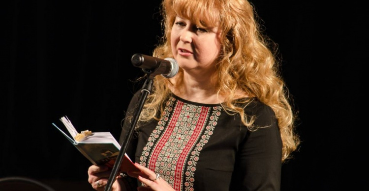Поэтесса из Кривого Рога получила премию Ордена Карпатских Рыцарей