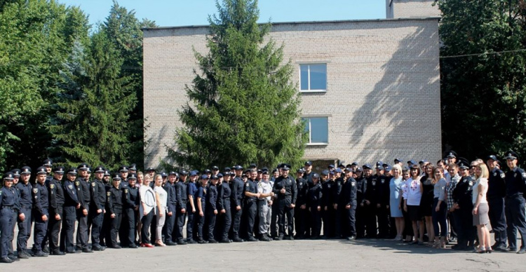 В Кривом Роге открылась полицейская академия для патрульных (фото)