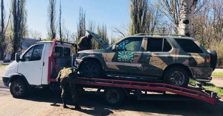 Эвакуатором в Кривой Рог был доставлен сломаный боевой автомобиль 20 батальона (ФОТО)