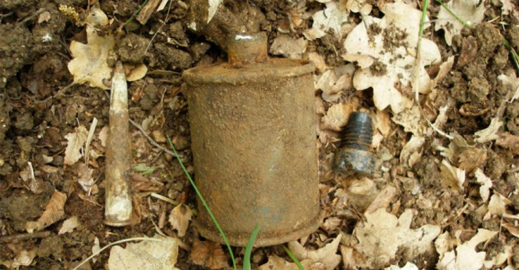 Под Кривым Рогом обнаружили застаревшие боеприпасы