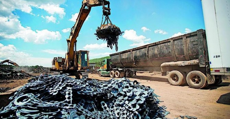 В Украине продлили действие вывозной пошлины на металлолом еще на год