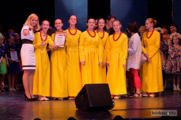 Детские коллективы из Кривого Рога победили на самом масштабном фестивале Украины (ФОТО)