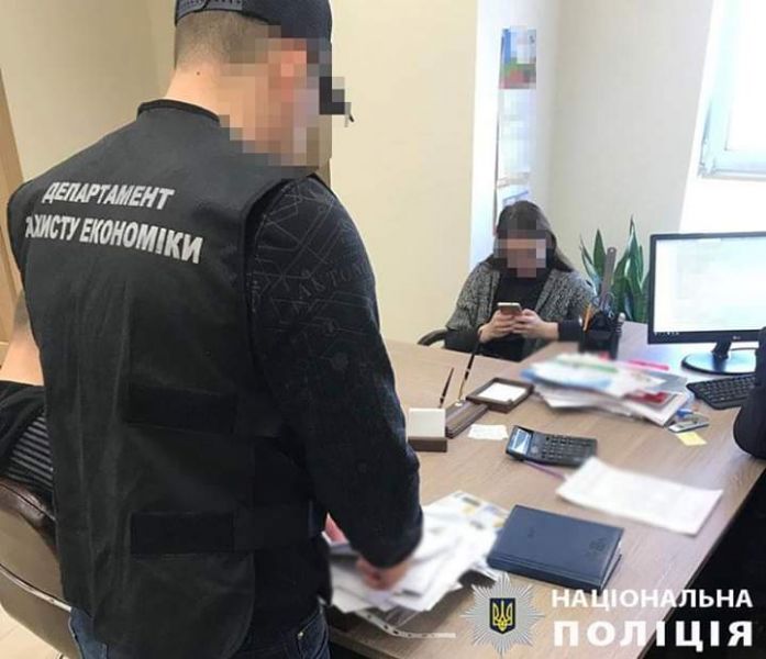 Ущерб более 38 миллионов гривен: на Днепропетровщине задержали начальника налоговой инспекции