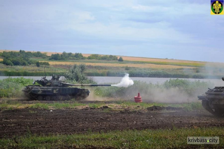 Криворожские танкисты стали лучшими в состязаниях командования «Восток»