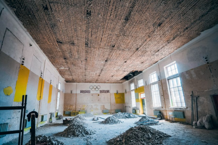Команда Усова: ремонт в Центрально-Городской гимназии Кривого Рога идёт нормальными темпами