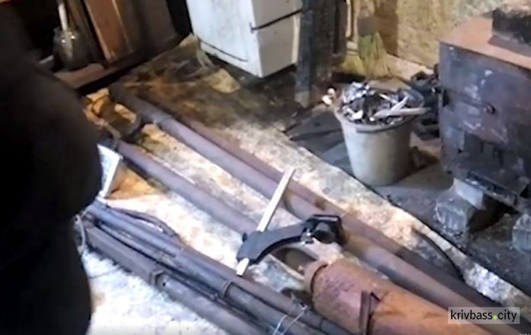 В Кривом Роге полицейские обнаружили порядка трёх тонн незаконного металлолома (ФОТО)
