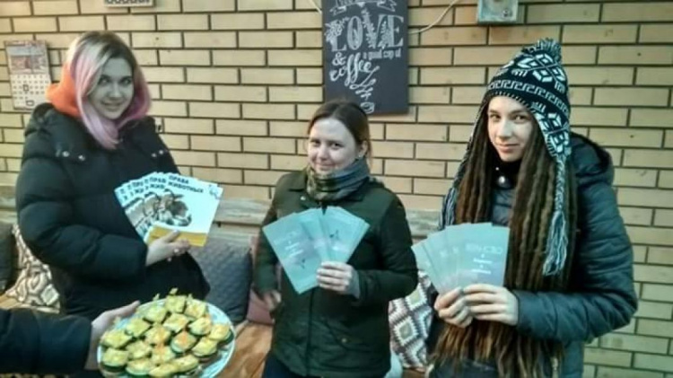 В Кривом Роге провели акцию - всемирный день без мяса (ФОТОРЕПОРТАЖ)