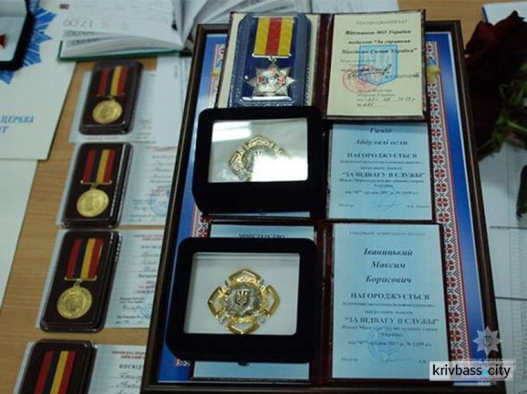 На страже порядка криворожан: в Днепре наградили лучших полицейских области