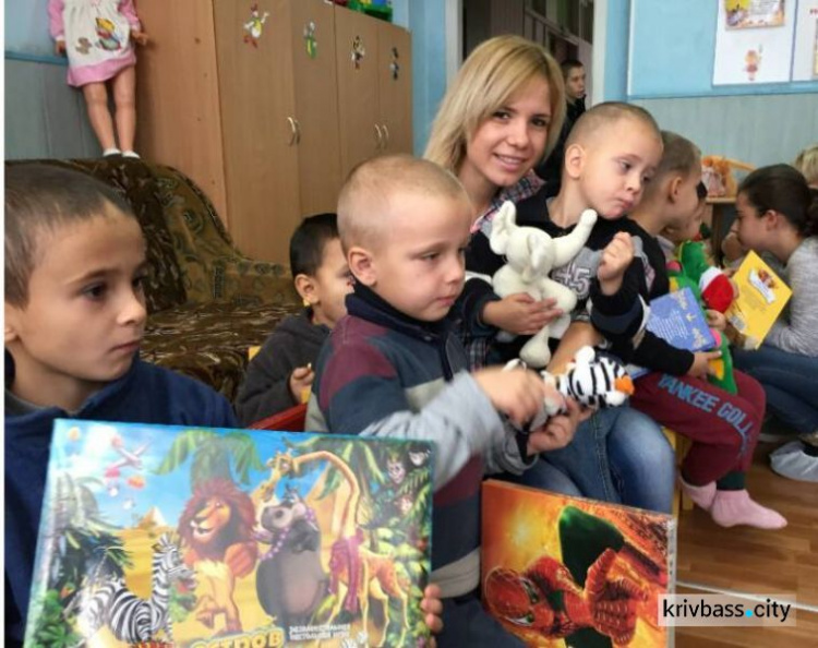 В Кривом Роге прошла акция "Исполни детскую мечту - подари ребёнку праздник" (ФОТО)