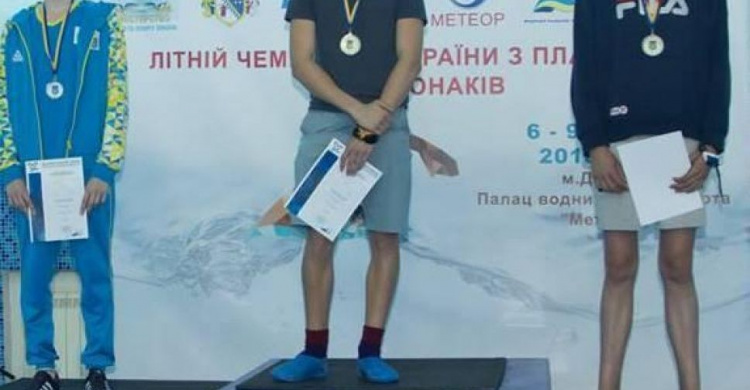 Криворожские пловцы отличились на юношеском чемпионате Украины (ФОТО)