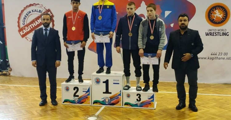 Борец из Кривого Рога стал призером международных соревнований в Турции
