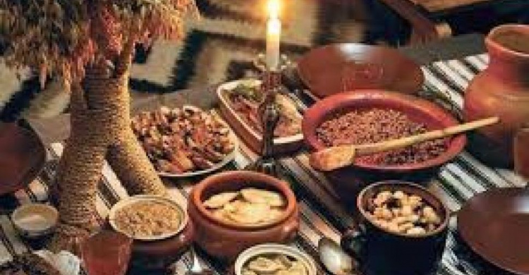 В Сочельник криворожане традиционно готовятся разносить вечерю и встречать родных: обычаи, традиции и запреты