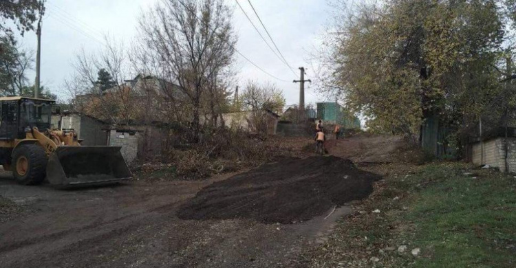 В  одном из районов Кривого Рога начали строительство новой дороги (ФОТО)