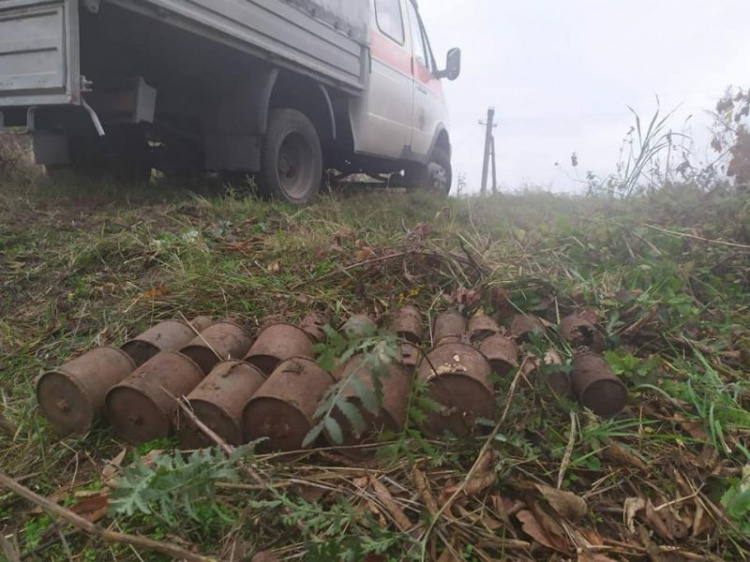 Привет из прошлого: в Криворожском районе обнаружили противотанковые гранаты (фото)