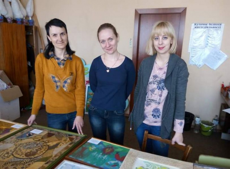 В Кривом Роге проходят районные выставки "Объединенные любовью к Украине" (ФОТО)