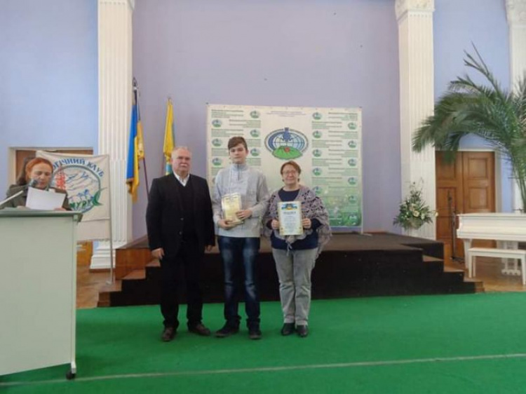 Занял призовое место: девятиклассник из Кривого Рога участвовал во Всеукраинском конкурсе "Энергия и среда" (фото)