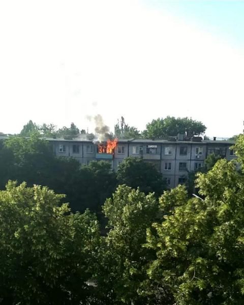 В Кривом Роге загорелась квартира на пятом этаже (фото)