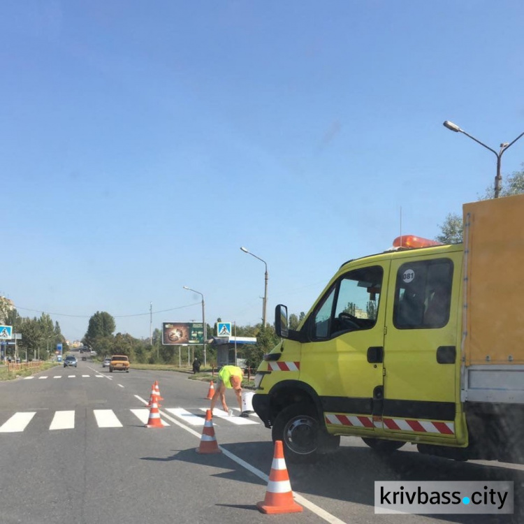 В Кривом Роге продолжаются ремонтные работы на дорогах (ФОТОФАКТ)