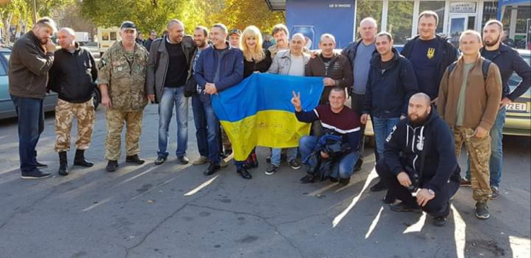 В Кривой Рог на встречу приехали "киборги" оборонявшие Донецкий аэропорт (ФОТО)