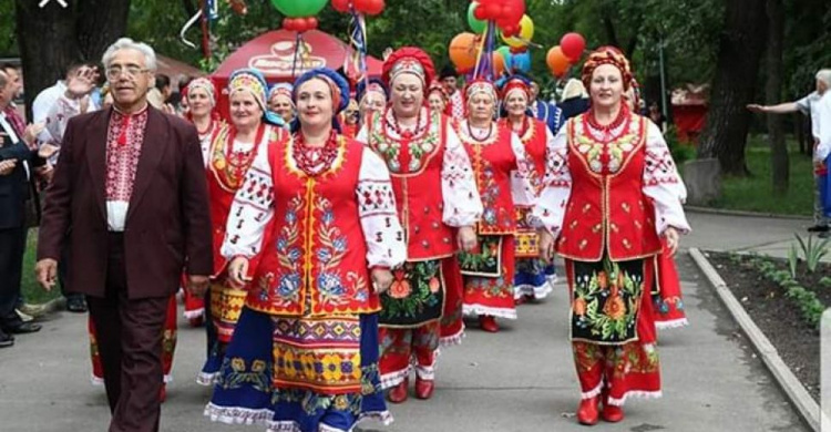 В Кривом Роге стартовала подготовка к IX Всеукраинскому фестивалю "Червона калина"