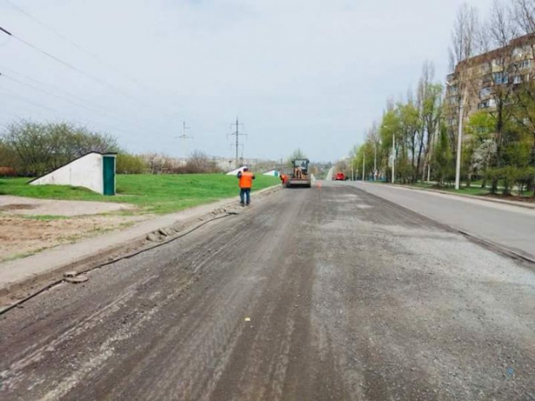 В Долгинцевском районе Кривого Рога проводят работы по ремонту дорог (ФОТОФАКТ)