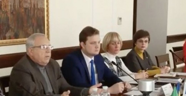 Мэр Кривого Рога отчитался перед представителями ОБСЕ о подготовке города к выборам (фото)