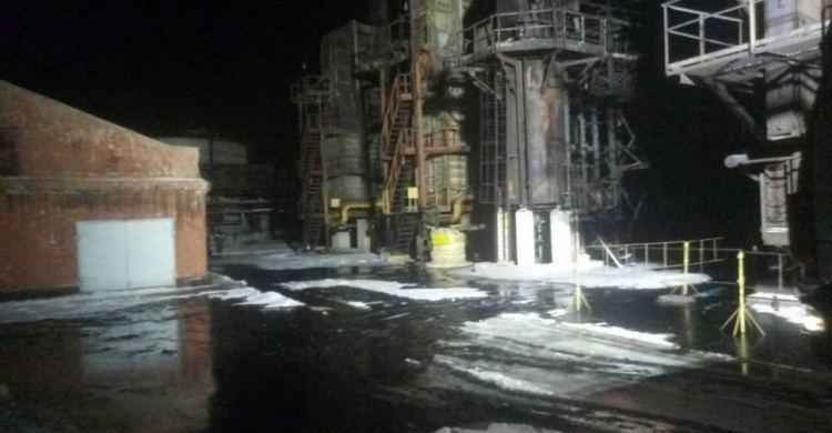 Полиция Днепропетровской области открыла уголовное производство по факту взрыва на коксохимическом заводе (фото)