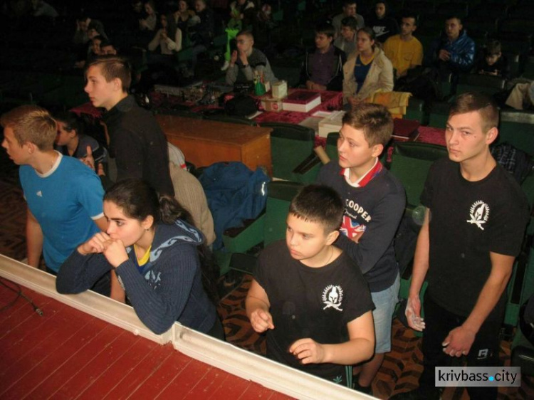 В Терновском районе Кривого Рога провели турнир по арм-спорту (ФОТОРЕПОРТАЖ)