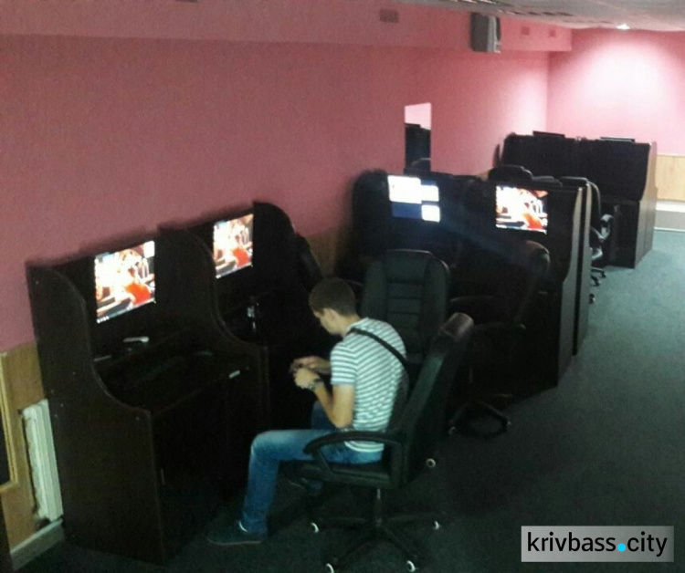 В Кривом Роге разоблачили 3 подпольных игровых центра (ФОТО)
