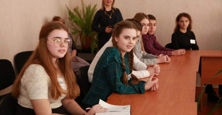 Школьники Кривого Рога пообщались с директором одного из промышленных "гигантов" страны
