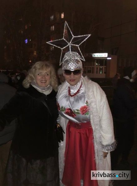 В микрорайоне Восточный Кривого Рога встречали Новый год ярким салютом (ВИДЕО+ФОТО)
