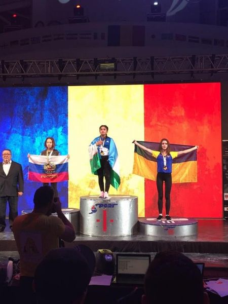 Криворожанка стала бронзовой чемпионкой мира по армрестлингу (фото)