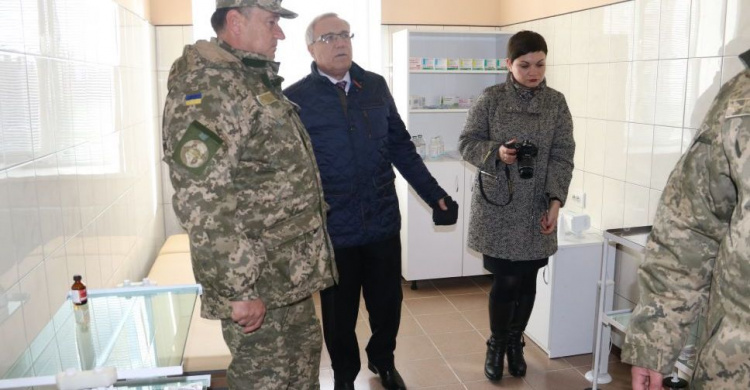 Руководство Кривого Рога совместно с ГОКами отремонтировали медсанчасть для военных (ФОТО)