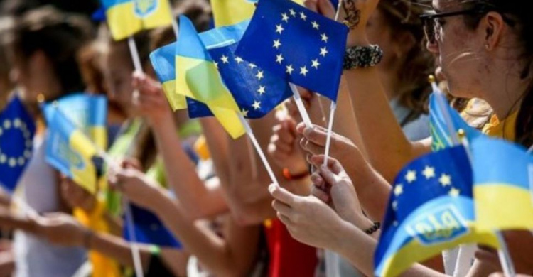 66% європейців підтримують вступ України до Євросоюзу – опитування