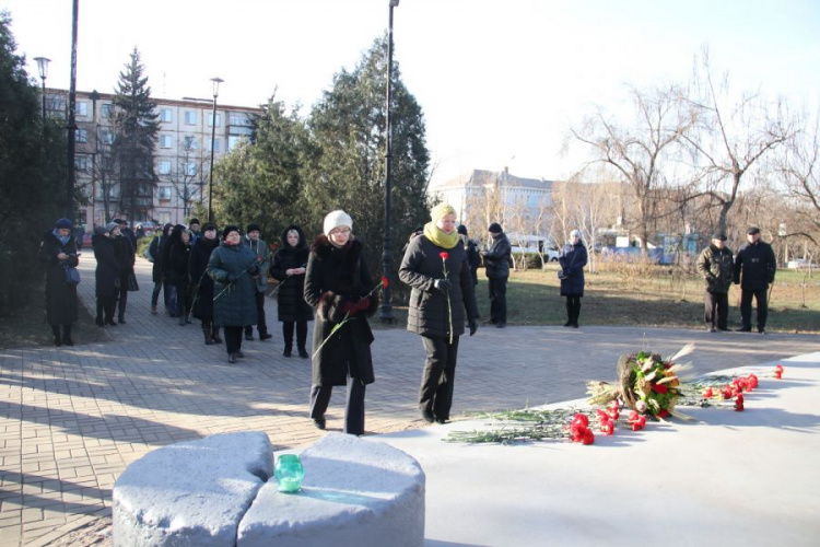 В Кривому Розі відбулися меморіальні заходи до Дня пам’яті жертв голодоморів
