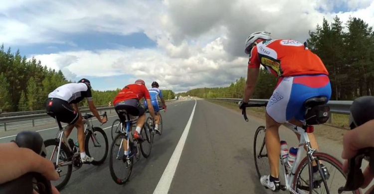 Спортсмены из Днепропетровской области отличились на всеукраинском чемпионате по велоспорту