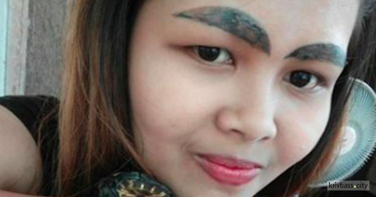 Брови в форме слизней: девушка показала неудачный татуаж (ФОТО+ВИДЕО)