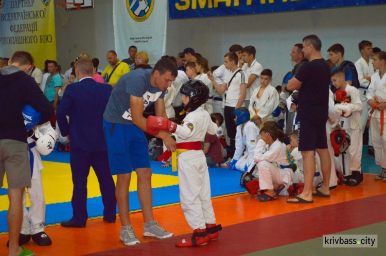 Спортсмены из Кривого Рога привезли 14 медалей с Чемпионата по рукопашному бою (ФОТО)