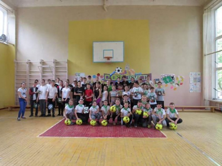 В Кривом Роге провели спортивные соревнования "Спорт вместо улиц" (ФОТО)
