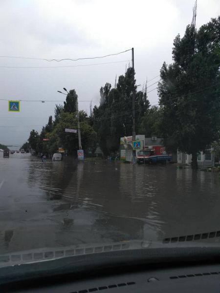 В Кривом Роге затопило 173-й квартал (ФОТОФАКТ)