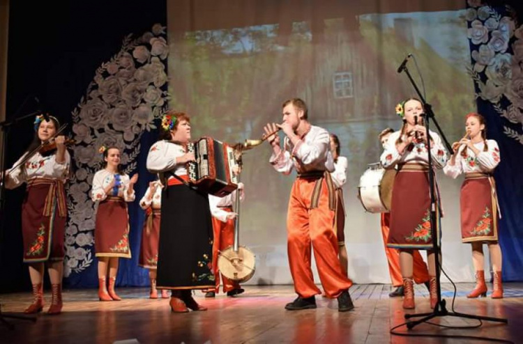 В Кривом Роге прошёл районный фестиваль народного творчества "Весна Руданы" (ФОТОРЕПОРТАЖ)