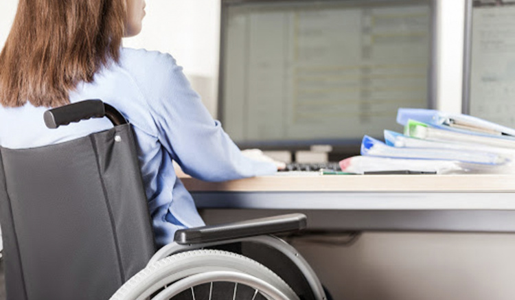 Робота без бар’єрів: в Україні облаштують 10 000 нових робочих місць для людей з інвалідністю
