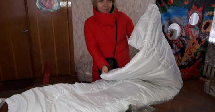 Согрей теплом ребенка: в Кривом Роге детям погибших воинов вручили теплые одеяла (фото)