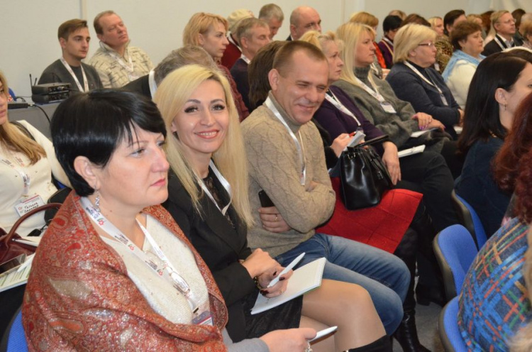 Участники двухдневного форума ОСМД разработали проект резолюции о развитии жилищного сектора на Днепропетровщине