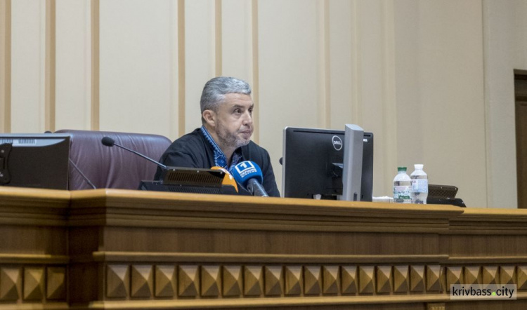 Колишній секретар міськради Олександр Котляр склав депутатські повноваження