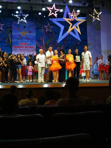 Криворожский коллектив бального танца получили престижную премию на международном фестивале в Скадовске (фото)