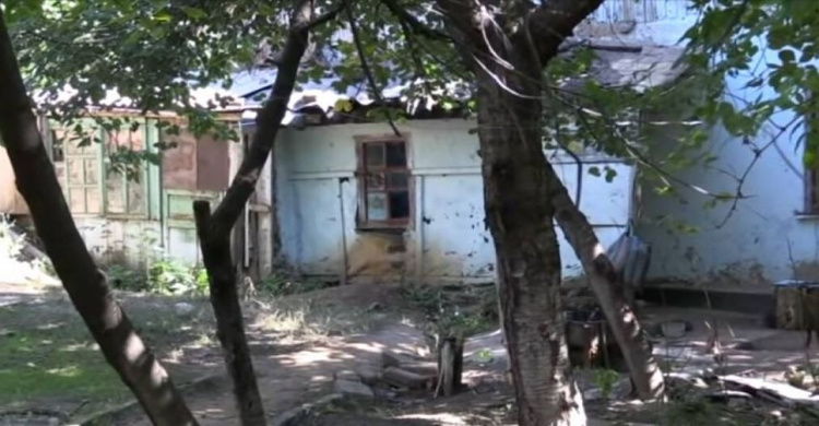 Без воды и еды: в Кривом Роге разыскивают "горе-родителей" бросивших троих детей в заброшенном доме