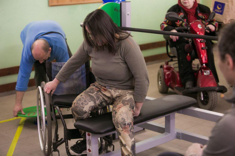 Нардеп из Кривого Рога опекает единственную в городе организацию спортсменов с инвалидностью (фото)