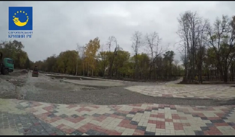 Парк на Гданцевке в Кривом Роге продолжает преображаться (ФОТО)